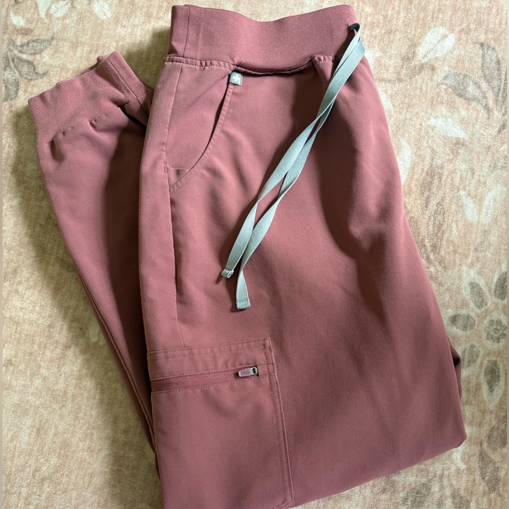 FIGS Women's Scrub Jogger Pants in Dusty Rose with Gray Drawstring